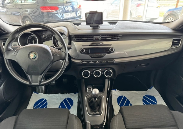 Alfa Romeo Giulietta cena 39000 przebieg: 97600, rok produkcji 2012 z Mrągowo małe 631